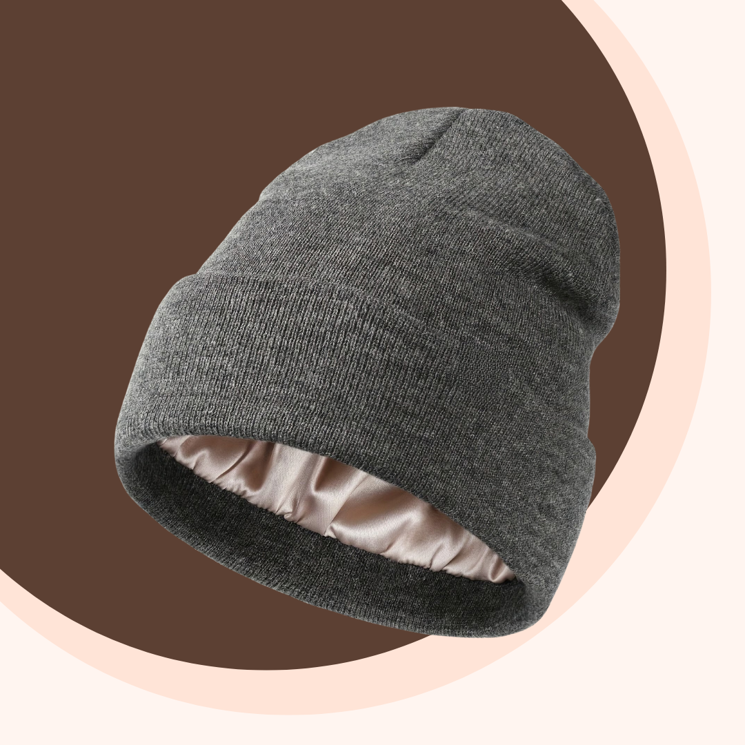 Satynowa Czapka Warmi